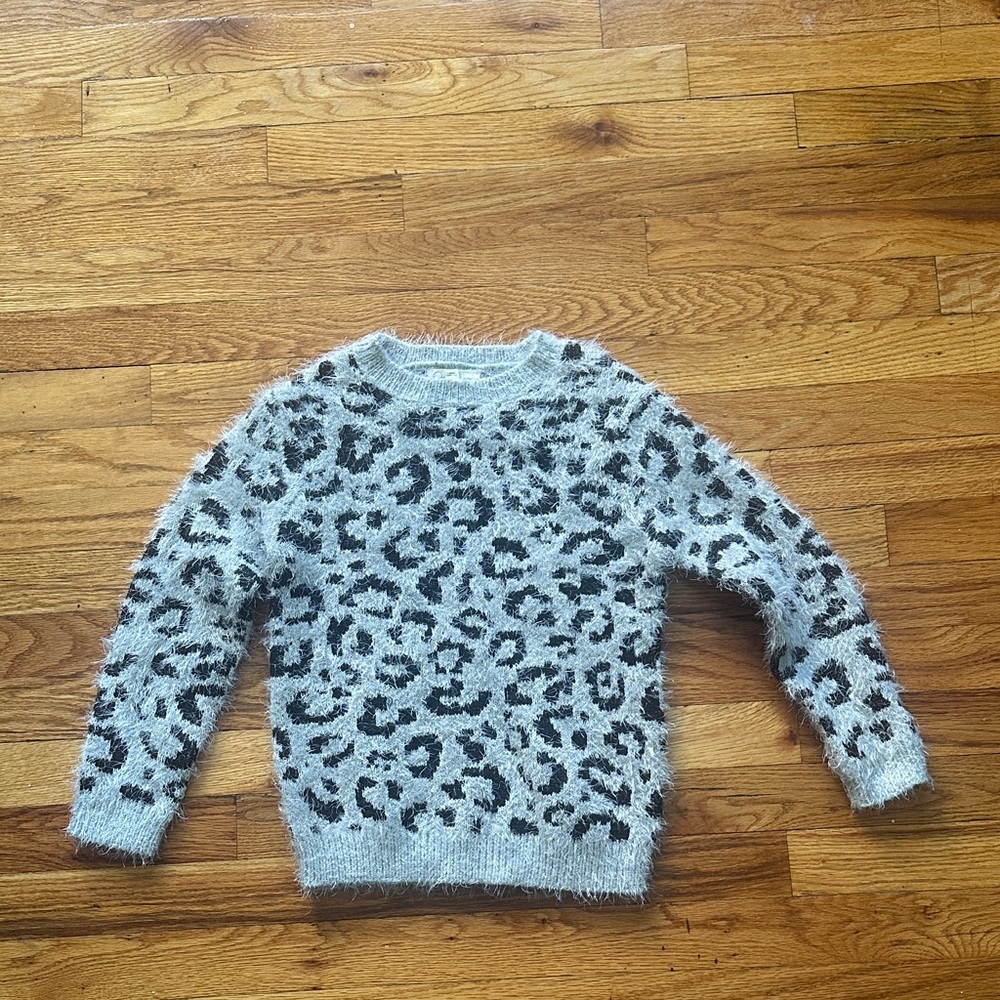Jessica Simpson Fuzzy Leopard Sweater - Gray and Black